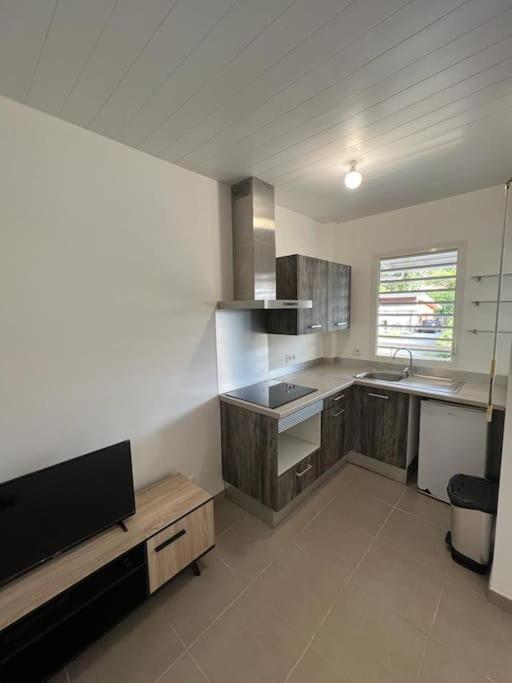 Beau Studio Proche De La Plage Camp de Remire Экстерьер фото