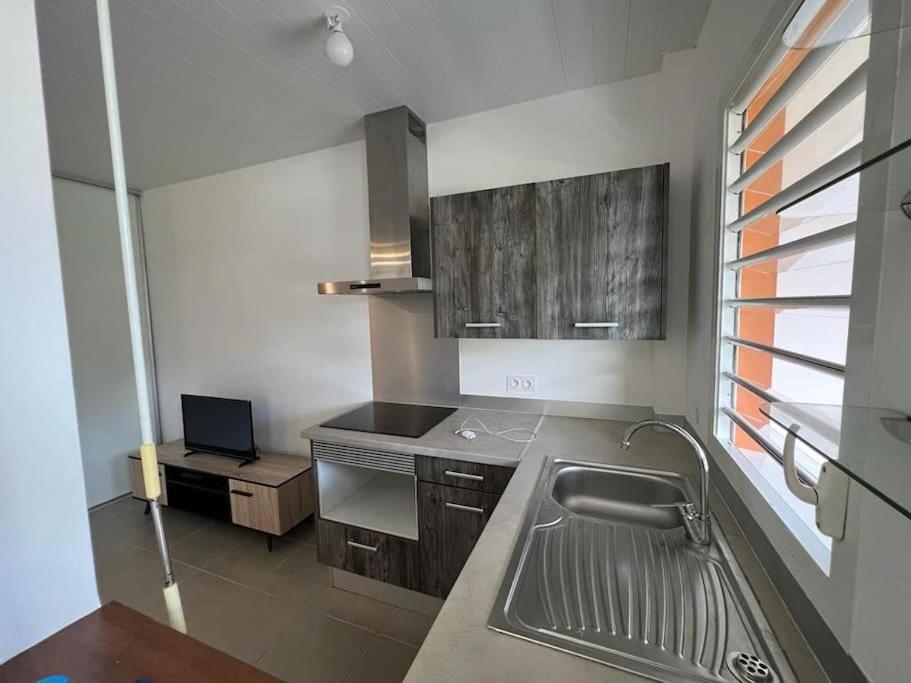 Beau Studio Proche De La Plage Camp de Remire Экстерьер фото